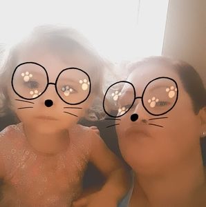 Meet your Posher, Kim